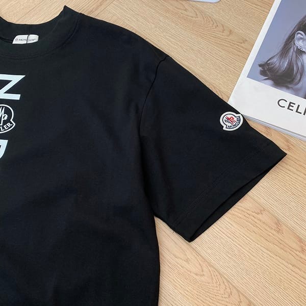 お洒落モンクレール ウォーターペイント ロゴ ダブルエッジ Tシャツ フェイク 2色 mop85389